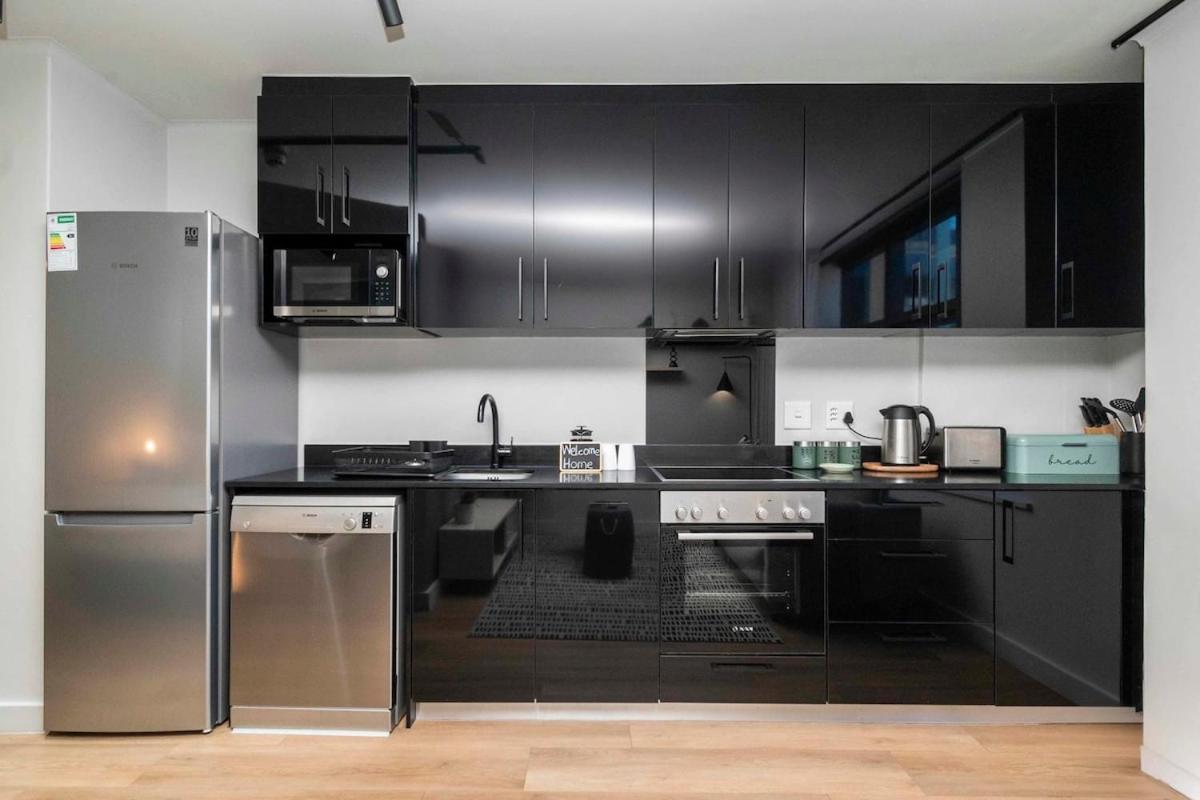 Apartment Stylish In The Tokyo Rooftop Pool & Braai
